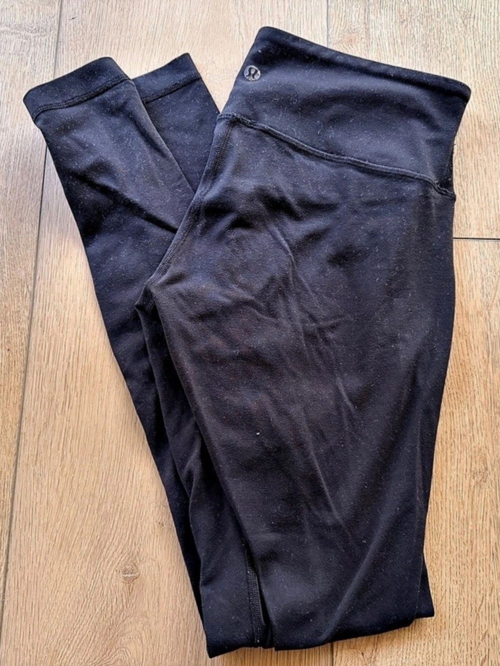 Lululemon Wunder Under Sz 6